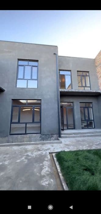 Uchaska sotiladi 135000