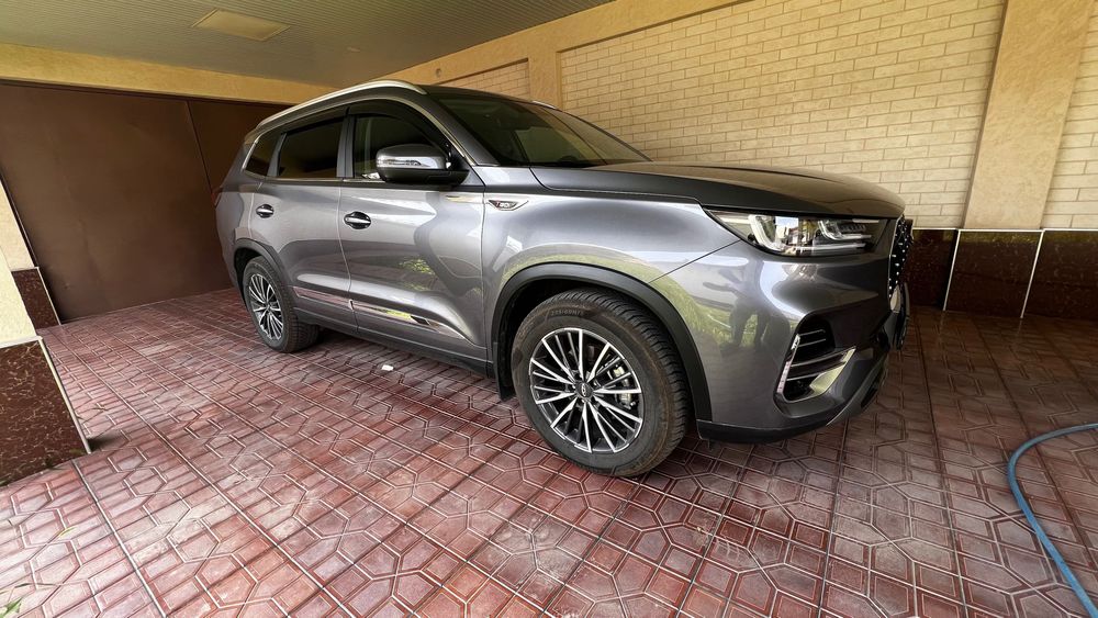 Chery tiggo 8 pro. Одни руки